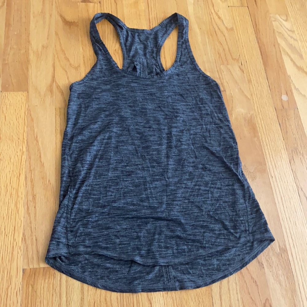 Lululemon Gray Peep Hole Back Tank | Size 4